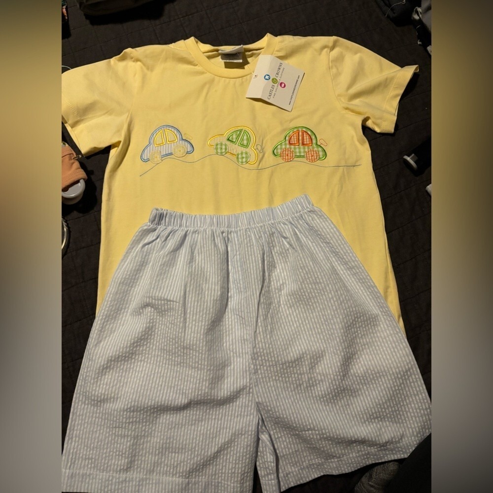Castles & Crowns Boys Yellow‎ Car Embroidery Seersucker Short Set Size 7/8 NEW